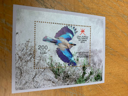 Bird 2014 Oman Stamp From Hong Kong MNH - Briefe U. Dokumente