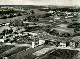 La Chapelle Basse Mer * La Pierre Percée * Quartier Village Hameau Lieu Dit - La Chapelle Basse-Mer