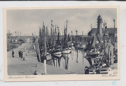 2242 BÜSUM, Hafen, Leuchtturm, Fischerboote, , "Un Seilst Du Bet An Nordpool Ran,..... " - Buesum