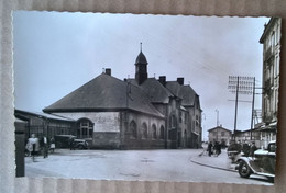 57 - HAGONDANGE - La Gare (automobiles) - Hagondange