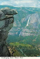 W3595- YOSEMITE NATIONAL PARK, OVERHANGING ROCK, GLACIER POINT, WATERFALL - Yosemite