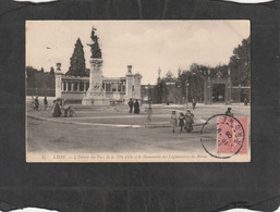 115424    Francia,  Lyon,  L"Entree Du  Parc  De La  Tete  D"Or  Et  Le  Monument  Des  Legionnaires  Du Rhone,  VG 1906 - Lyon 8