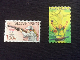 Slovaquie 2016 Yvert 694 695 Oblitéré Les 2 Timbres Des JO De RIO épreuve De Tir Et Tennis De Table Paralympique - Gebraucht