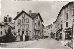 Cunlhat,rue De La Poste - Cunlhat