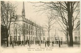 Reims * école * Pensionnat Des Frères De Reims , Cour De Récréation ( 2ème Division ) - Reims