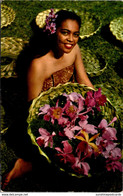 Hawaii Honolulu Beautiful Native Girl With Island Orchids - Honolulu