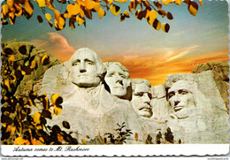 South Dakote Black Hills Mount Rushmore Autumn Scene - Mount Rushmore