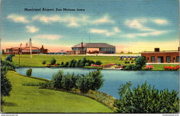 Iowa Des Moines Municipal Airport - Des Moines