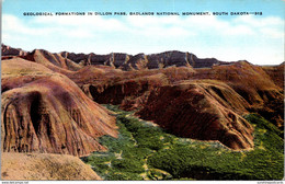 South Dakota Badlands Geological Formations In Dillon Park - Mount Rushmore