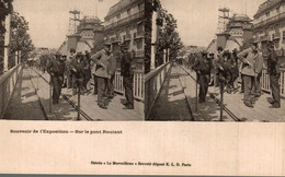 Carte Stéréo Souvenir De L Exposition - Sur Le Pont Roulant - Prénoms