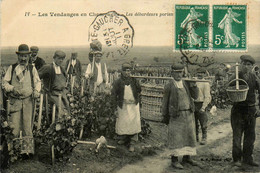 Les Vendanges En Champagne * N°IV * Les Débardeurs Portent ... * Vendangeurs Vin Vins Vigne Viticulteur - Autres & Non Classés