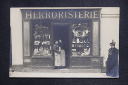 COMMERCES - Carte Postale Photo D'un Herboriste -  L 126665 - Magasins