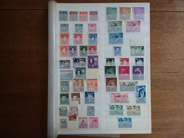 SLOVACCHIA 1939/45 - 100 Valori Differenti Nuovi (15 * - 85 **) + Spese Postali - Unused Stamps