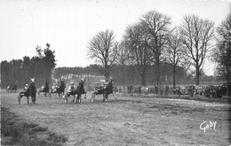 72-ECOMMOY- CHAMP DE COURSES DE FONTENAILLES COURSE DE SULKYS AVANT L'ARRIVEE AUX TRIBUNES - Ecommoy