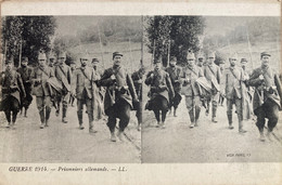 Militaria - Cpa Stéréo - Les Prisonniers Allemands - Ww1 Guerre 1914 1918 - Weltkrieg 1914-18