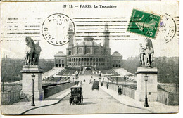 75016 PARIS - Le Trocadéro - Jolie Voiture Sur Le Pont D'Iéna - Carte Imprimée En Typographie - Arrondissement: 16