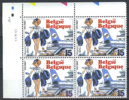 België 2528 - Jeugdfilatelie - Natasja - Natacha - Strips - BD - Comis - Blok Van 4 Met Hoekdatum - 30 VIII 93 - Esquinas Fechadas