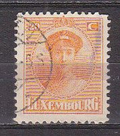 Q2815 - LUXEMBOURG Yv N°125 - 1921-27 Charlotte Voorzijde