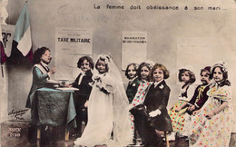 CPA - ENFANTS - La Femme Doit Obéissance à Son Mari - Jeunes Enfants Jouent Un Rôle De Théâtre - Tarjetas Humorísticas