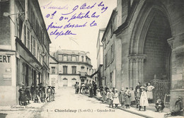 78 - YVELINES - CHANTELOUP - Grande Rue -1909 ~ Animation Devant Chapelle -  Superbe -10568 - Chanteloup Les Vignes