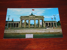 49610-                         BERLIN, BRANDENBURGER TOR MIT MAUER - Altri & Non Classificati