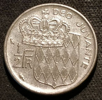 MONACO - ½ - 1/2 FRANC 1965 - Rainier III - KM 145 - 1949-1956 Anciens Francs