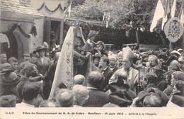 Honfleur      14         Fêtes Du Couronnement N.D De Grâce   1913.  Arrivée à La Chapelle     N° 15 (voir Scan) - Otros & Sin Clasificación