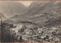 D38 - VENOSC - BOURG D'ARUD ET LE NOUVEAU PONT SUR LE VÉNÉON - LA ROUTE DE LA BERARDE - A TRAVERS LES ALPES-CPM Dentelée - Vénosc