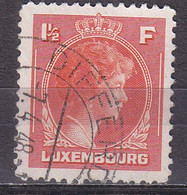 Q3032 - LUXEMBOURG Yv N°347 - 1944 Charlotte Rechterzijde