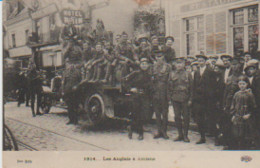 Militaria . 1914. Les Anglais à (80) AMIENS (Hôtel Du Rhin- Beau Plan, Belle Animation)+ Au Dos : Pub Lessive LA CROIX - Regiments