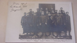 54 CARTE PHOTO MARS 1915 TOUL LA CHAMBRE VIII GENGOULT AVEC LISTE NOMINATIVE SOLDATS - Toul