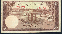 PAKISTAN P13d 10 RUPEES 1953 RED S/N   F-aVF - Pakistán