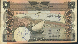 YEMEN DEM.REP. P9a 10 DINARS 1984  Signature 3  FINE - Yemen