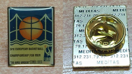 AC - 3rd EUROPEAN BASKETBALL CHAMPIONSHIP FOR MEN 22 AND UNDER FIBA ISTANBUL - BURSA 1996 PIN - BADGE - Uniformes, Recordatorios & Misc