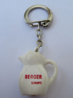 Porte-clé Publicitaire/SIROPS/ BERGER /Petite Cruche à Eau Berger/Plastique/ Vers 1960-1970              POC462 - Porte-clefs