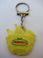 Porte-clé Publicitaire/Jus De Fruits/ PAMPRYL/un Panier De Bouteilles/Plastique/ Vers 1960-1970     POC467 - Porte-clefs