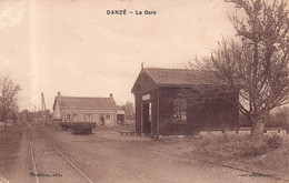 DANZE (41 )  La Gare - Otros & Sin Clasificación
