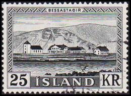 1957. ISLAND. Bessastadir. 25 Kr.  (Michel 319) - JF523042 - Oblitérés