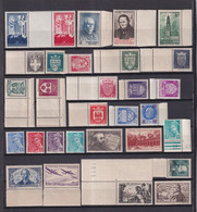 ANNEE 1942 COMPLETE - YVERT N°470/537 ** MNH LUXE SOUVENT BORDS DE FEUILLE ! Avec 566a ! - 30 TIMBRES - COTE = 100 EUR. - 1940-1949