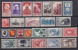 ANNEE 1946 COMPLETE - YVERT N°748/771 ** MNH - COTE = 26 EUR. - 24 VALEURS - 1940-1949