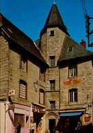 USSEL    ( CORREZE )   VIEILLE MAISON - Ussel