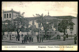 BRAGANÇA - Passeio Publico E Sé Cathedral. ( Ed. De Adriano Rodrigues) Carte Postale - Bragança