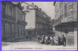 Carte Postale 88. Plombières-les-Bains  Bain Stanislas  Attelage De Boeufs Très Beau Plan - Pouxeux Eloyes