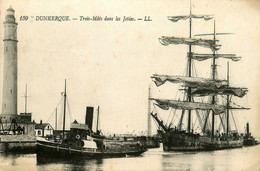 Dunkerque * Grand Bateau Voilier 3 Mâts Goëlette Dans Les Jetées * Remorquer Phare * Cachet 3ème Cie Ouvriers Aviation - Dunkerque