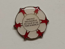 Pin's - Amicale Des Sourds De LILLE Et De PONT A MARCQ - Pins Association Ville 59 NORD - Associations