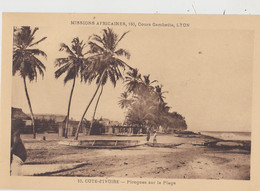 COTE D'IVOIRE  Pirogues Sur La Plage - Côte-d'Ivoire