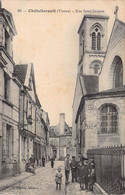 CPA - 86 - CHATELLERAULT - RUE SAINT JACQUES - ENFANTS - Hommes En Costume - Femme Assise - Pub L'Union - Animée - Chatellerault