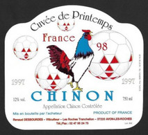 Etiquette De Vin.   Chinon.   Coupe Du Monde De Football 1998.   Coq.   France 98. - Voetbal