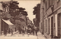 CPA LUC-sur-MER Rue De La Mer (1227452) - Luc Sur Mer