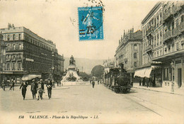 Valence * La Place De La République * Train Locomotive Ligne Chemin De Fer - Valence
